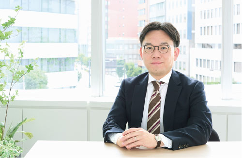 代表取締役社長 髙山 芳之
